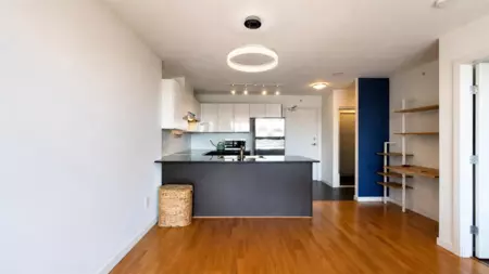 Dining Area Photo of 1607 4118 Dawson Street, Burnaby, BC