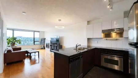 Pantry Photo of 1607 4118 Dawson Street, Burnaby, BC
