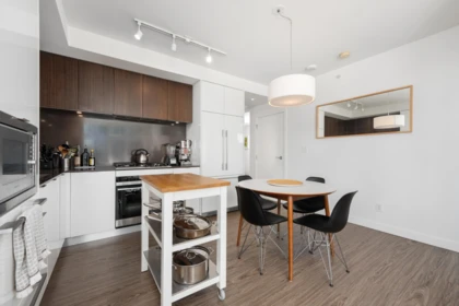 Breakfast Nook Photo of 414 209 E 7th Avenue, Vancouver, BC