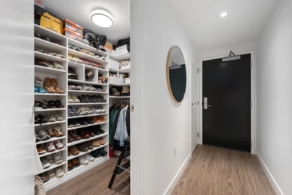 Laundry Room Photo of 414 209 E 7th Avenue, Vancouver, BC
