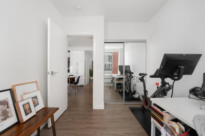 Powder Room Photo of 414 209 E 7th Avenue, Vancouver, BC