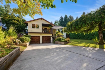 15676 97a Avenue, Surrey, BC, Surrey — Single Family Residence for sale