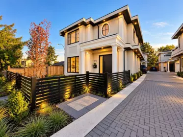 4242 Williams Road, Richmond, BC, Richmond — Half Duplex for sale