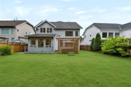 Garden / Landscaping Photo of 2293 Merlot Boulevard, Abbotsford, BC