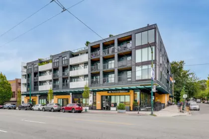 Street View Photo of 411 2520 Guelph Street, Vancouver, BC