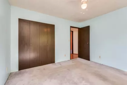 Entry Foyer Photo of 1260 Victoria Drive, Port Coquitlam, BC