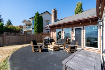 Outdoor Kitchen Photo of 35950 Eaglecrest Place, Abbotsford, BC