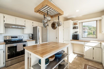 Primary Bedroom Photo of 35950 Eaglecrest Place, Abbotsford, BC