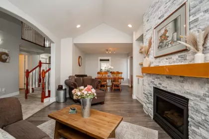 Kitchen Photo of 6069 170 Street, Surrey, BC