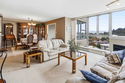 Family Room Photo of 1006 295 Guildford Way, Port Moody, BC