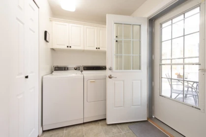 Basement Recreation Room Photo of 4144 Browning Road, Sechelt, BC