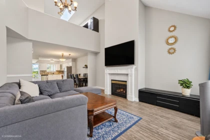 215 7838 120a Street, Surrey, BC, Surrey — Townhouse for sale