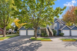 215 7838 120a Street, Surrey, BC
