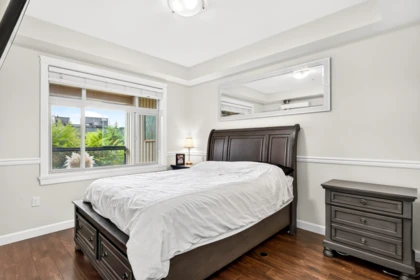Hallway Photo of 106 12655 190a Street, Pitt Meadows, BC