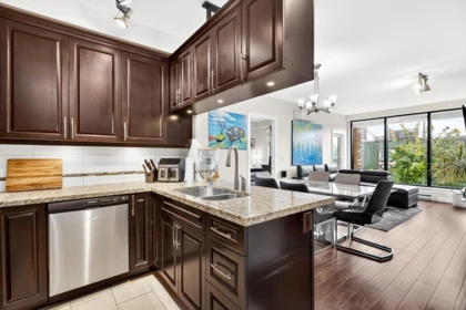 Kitchen Photo of 106 12655 190a Street, Pitt Meadows, BC