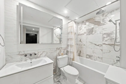 Guest Bathroom Photo of 507 239 Keefer Street, Vancouver, BC