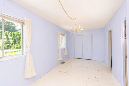 Guest Bathroom Photo of 21154 Crush Crescent Crescent, Langley, BC
