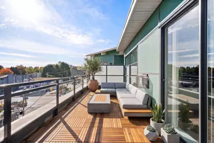406 3255 Smith Avenue, Burnaby, BC, Burnaby — Apartment/Condo for sale