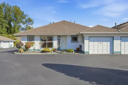 107 10172 141 Street, Surrey, BC, Surrey — Townhouse for sale
