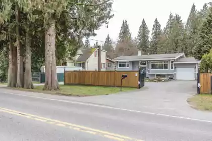 24686 56 Avenue, Langley, BC, Langley — Single Family Residence for sale