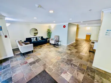 304 5855 Cowrie Street, Sechelt, BC, Sechelt — Apartment/Condo for sale