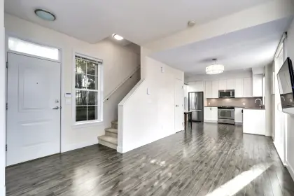 16 7458 Britton Street, Burnaby, BC, Burnaby — Townhouse for sale