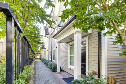 16 7458 Britton Street, Burnaby, BC, Burnaby — Townhouse for sale