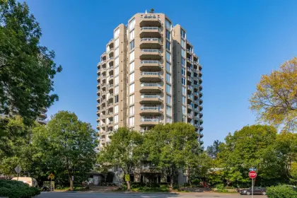 307 1135 Quayside Drive, New Westminster, BC, New westminster — Apartment/Condo for sale