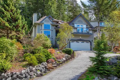 2310 Greenwood Way, Squamish, BC, Squamish — Single Family Residence for sale