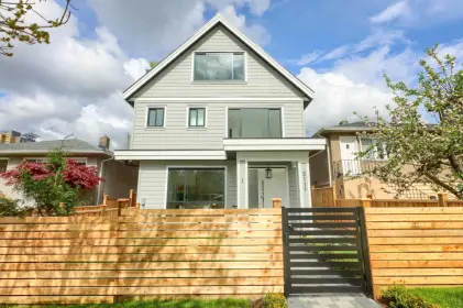 1 5111 Ann Street, Vancouver, BC, Vancouver — Half Duplex for sale