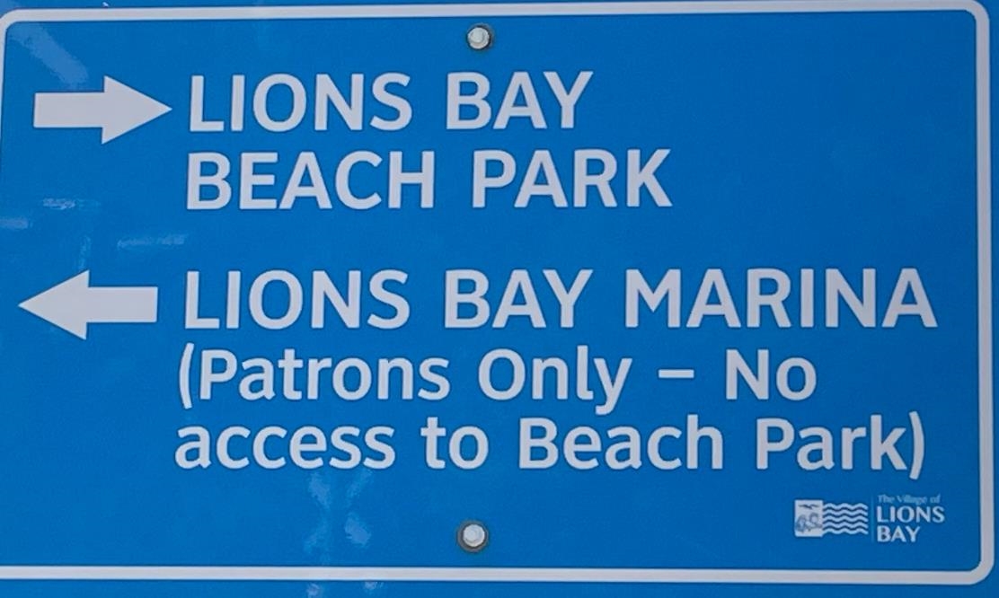 Backyard Photo of 35 Lions Bay Avenue, Lions Bay, BC