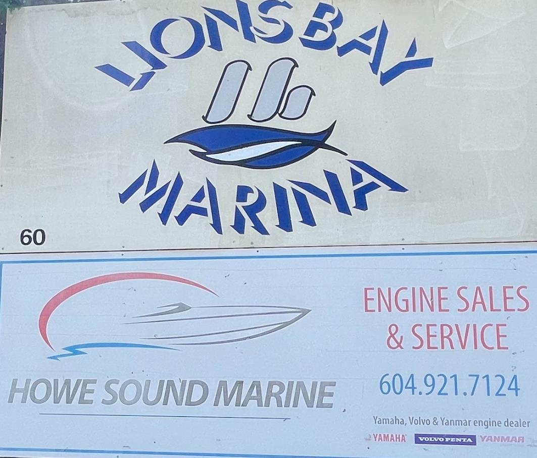 Outdoor Deck Photo of 35 Lions Bay Avenue, Lions Bay, BC