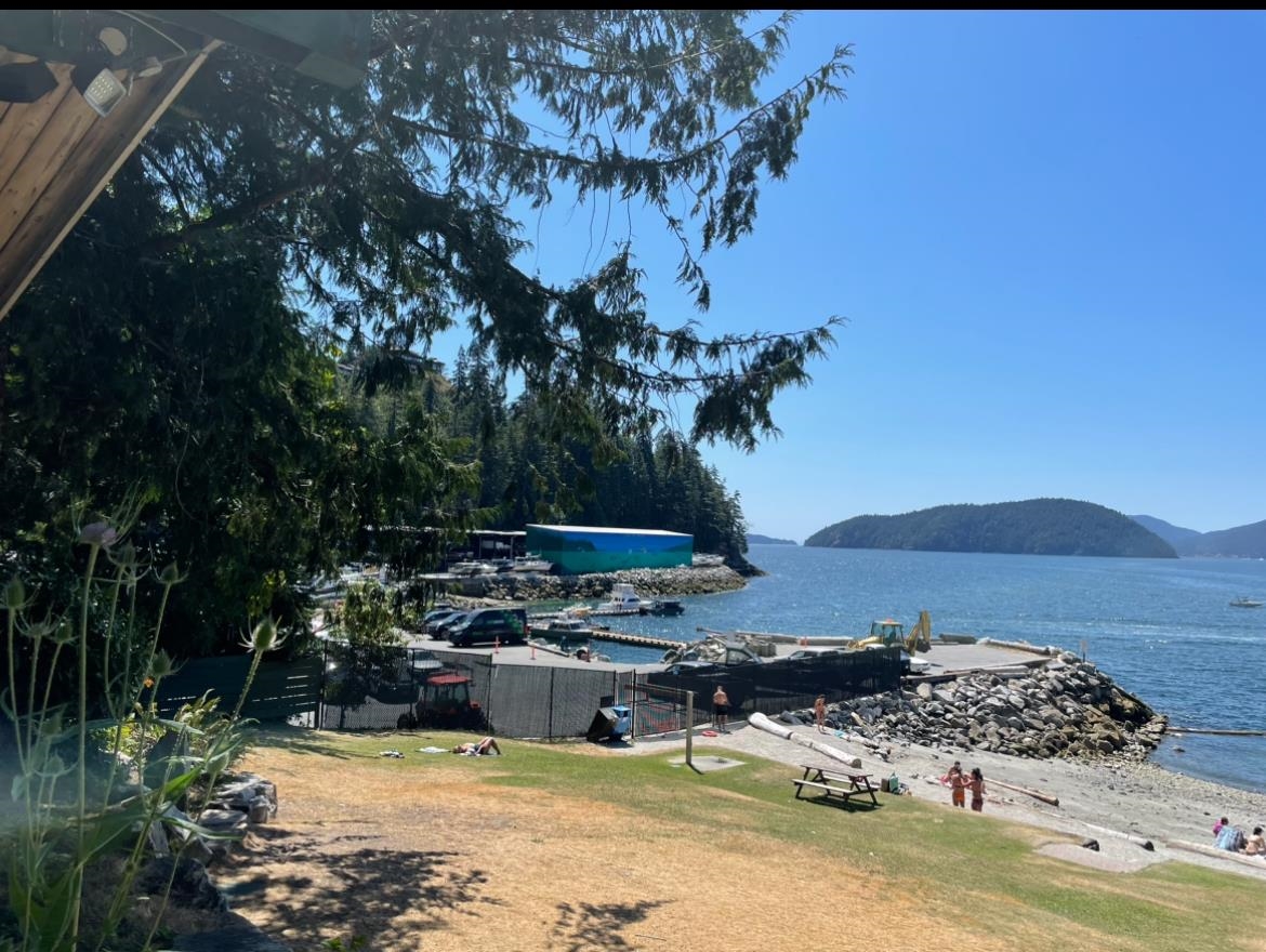 Staircase Photo of 35 Lions Bay Avenue, Lions Bay, BC