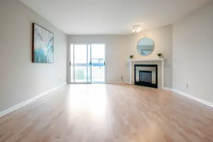 203 46033 Chilliwack Central Road, Chilliwack, BC, Chilliwack — Apartment/Condo for sale