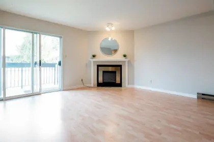203 46033 Chilliwack Central Road, Chilliwack, BC, Chilliwack — Apartment/Condo for sale
