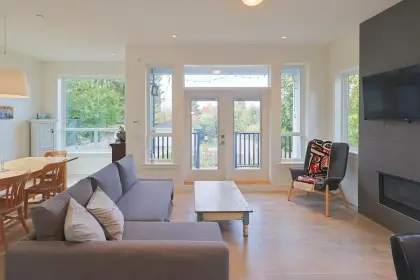 5851 St. George Street, Vancouver, BC, Vancouver — Half Duplex for sale
