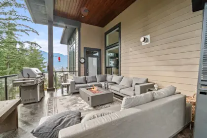 5434 Abbey Crescent, Chilliwack, BC, Chilliwack — Single Family Residence for sale