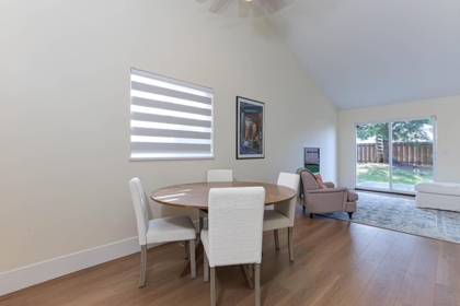 Kitchen Photo of 12458 76b Avenue, Surrey, BC