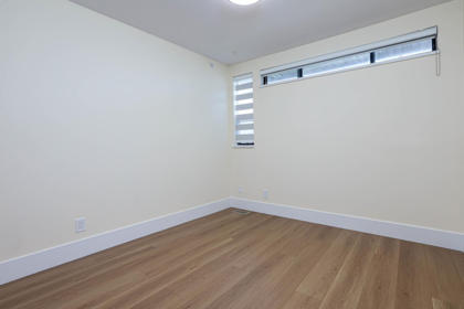 Powder Room Photo of 12458 76b Avenue, Surrey, BC