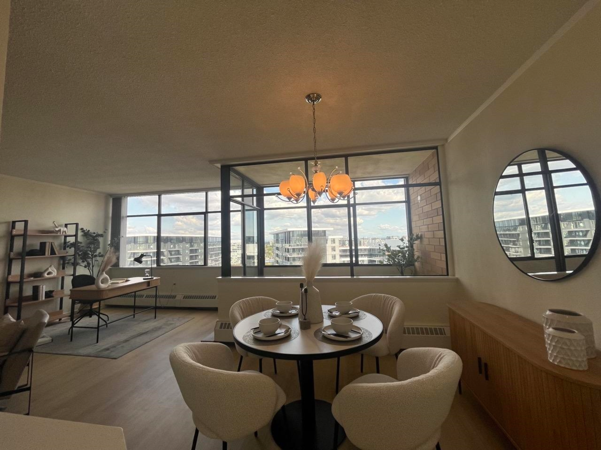 Breakfast Nook Photo of 1603 6631 Minoru Boulevard, Richmond, BC