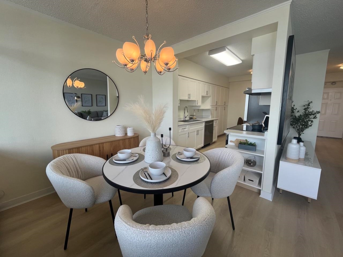 Pantry Photo of 1603 6631 Minoru Boulevard, Richmond, BC