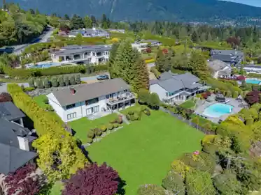 820 Knockmaroon Road, West Vancouver, BC, West Vancouver — Single Family Residence for sale