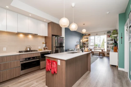 310 516 Foster Avenue, Coquitlam, BC, Coquitlam — Apartment/Condo for sale