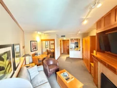 620 4320 Sundial Crescent, Whistler, BC