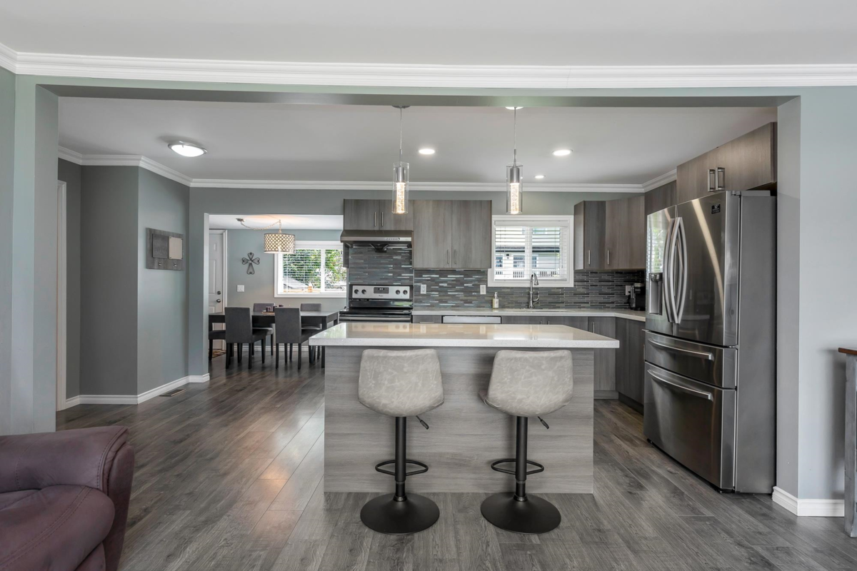 Kitchen Photo of 7686 Blott Street, Mission, BC