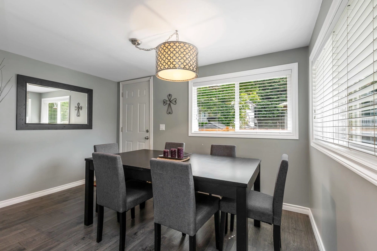 Office / Den Photo of 7686 Blott Street, Mission, BC