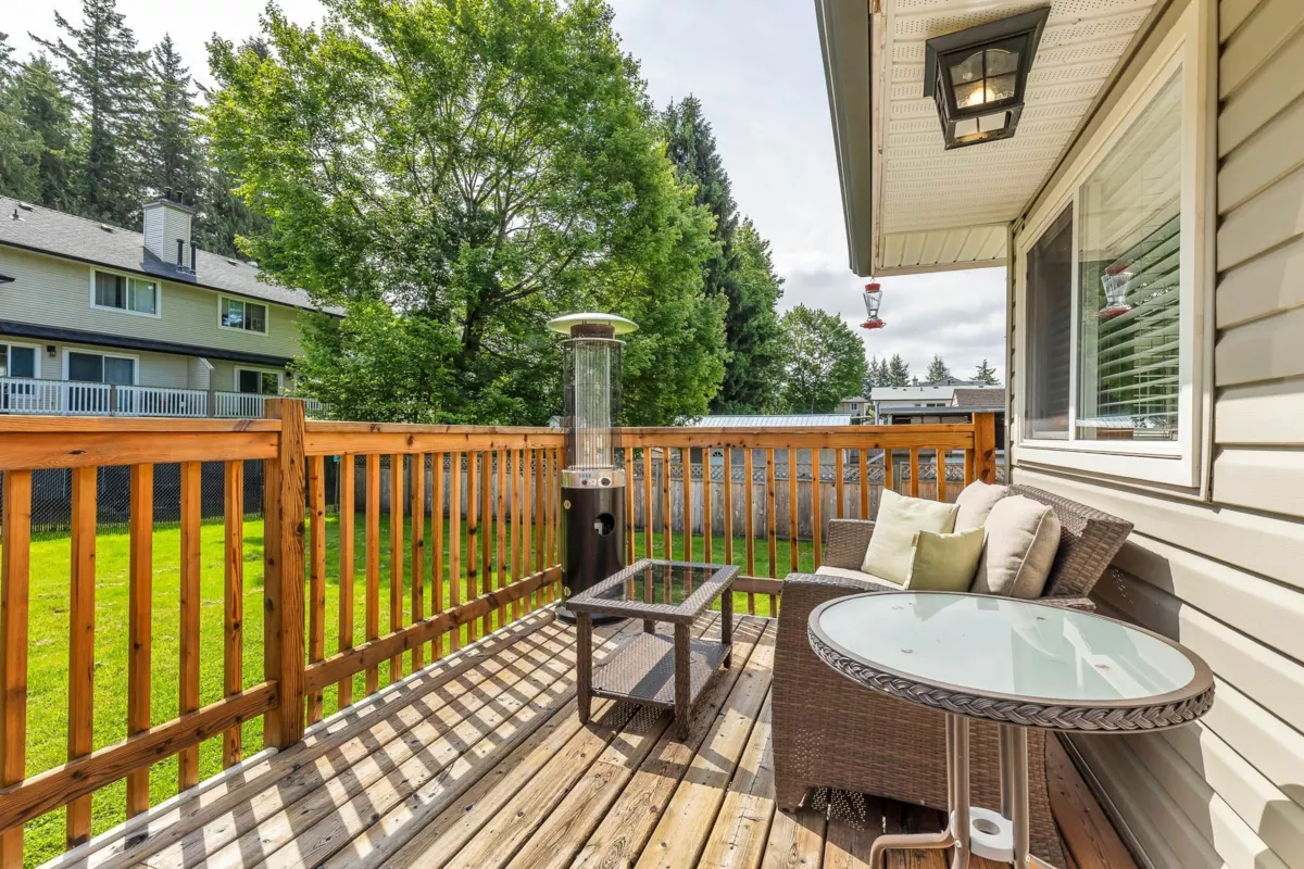 Outdoor Kitchen Photo of 7686 Blott Street, Mission, BC
