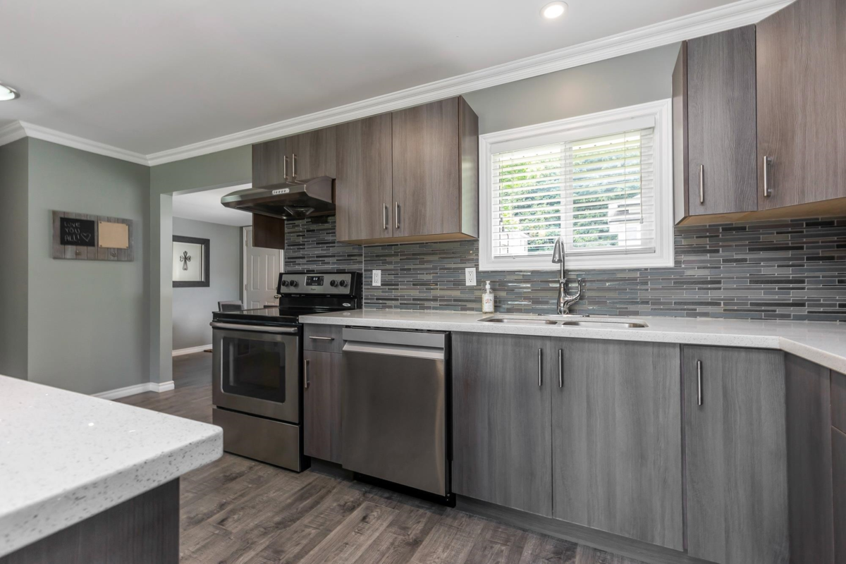 Primary Bathroom Photo of 7686 Blott Street, Mission, BC