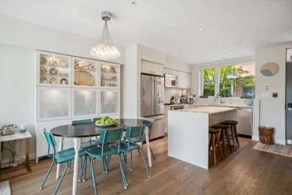 207 1961 Collingwood Street, Vancouver, BC, Vancouver — Townhouse for sale