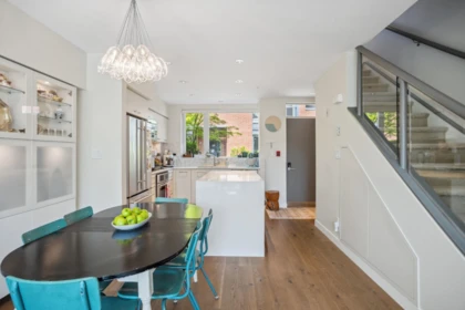 207 1961 Collingwood Street, Vancouver, BC, Vancouver — Townhouse for sale
